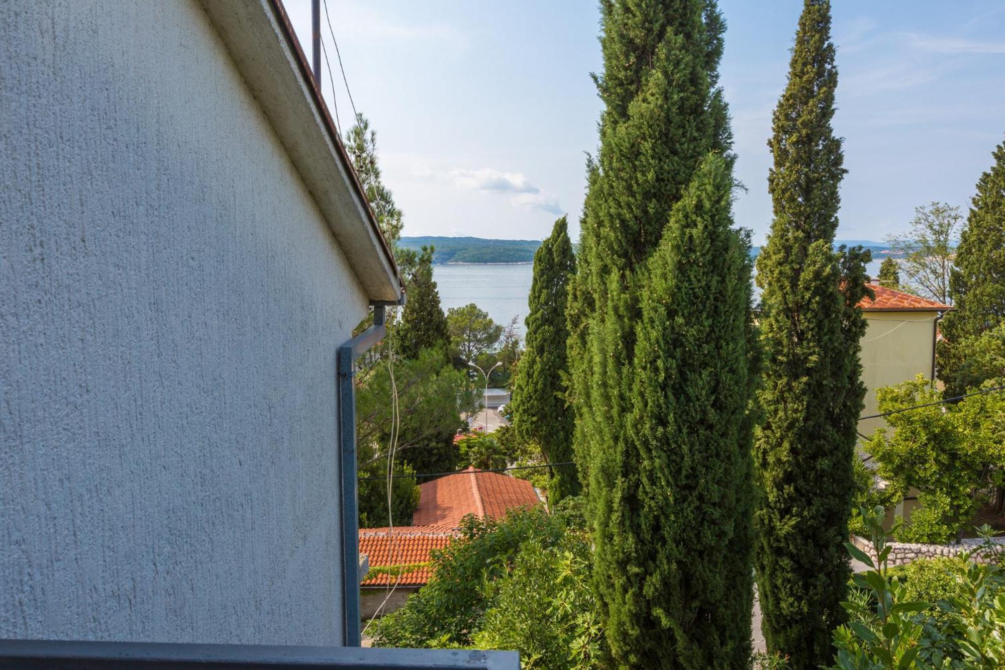 Jasminka Loncaric Διαμέρισμα Crikvenica Δωμάτιο φωτογραφία